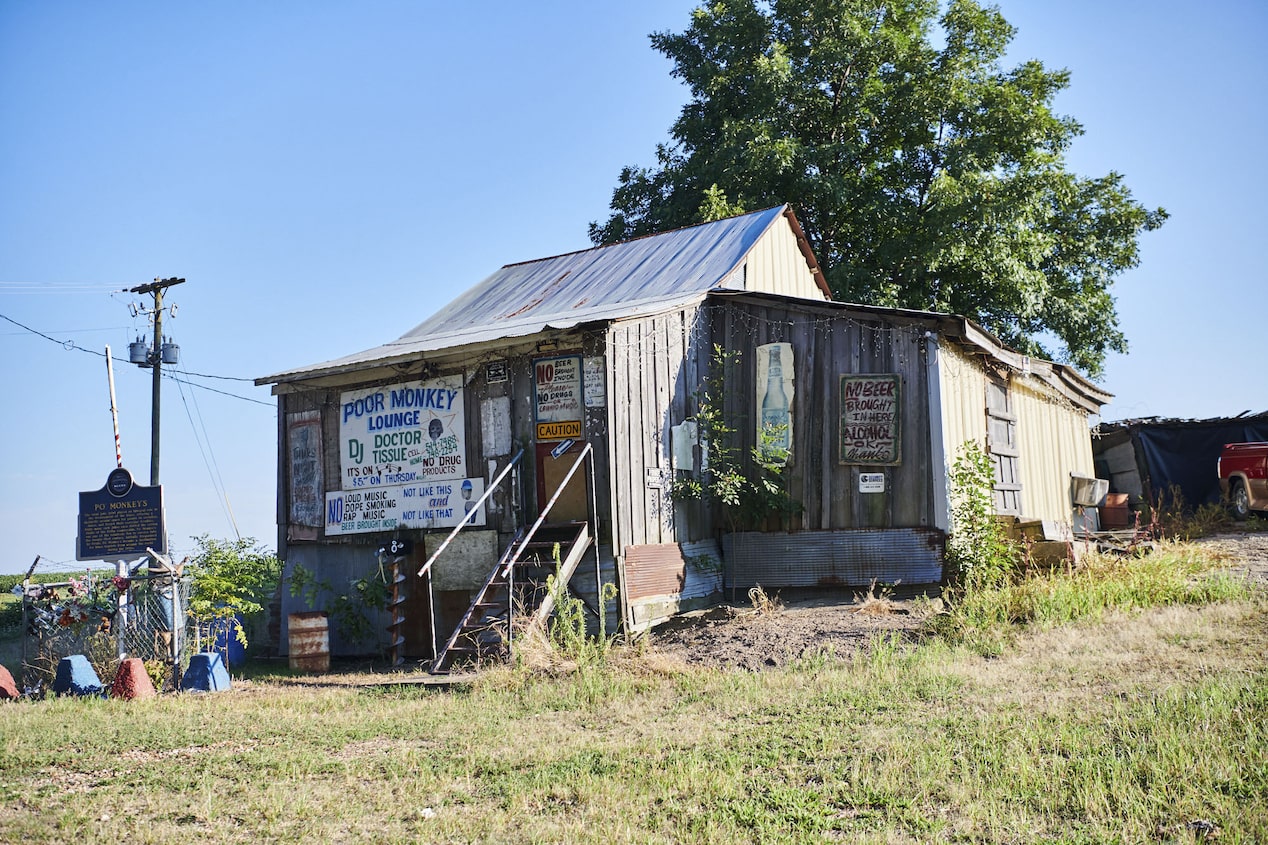 Outside View of Blues BBQ Restaurant