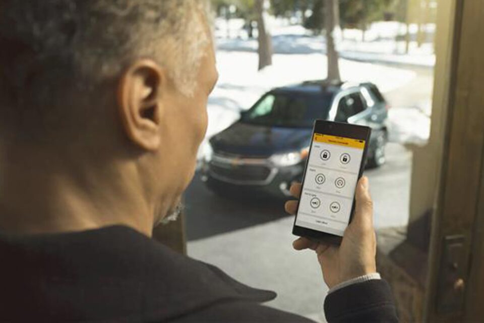 Glenis Receives Stolen Vehicle Assistance OnStar Stories